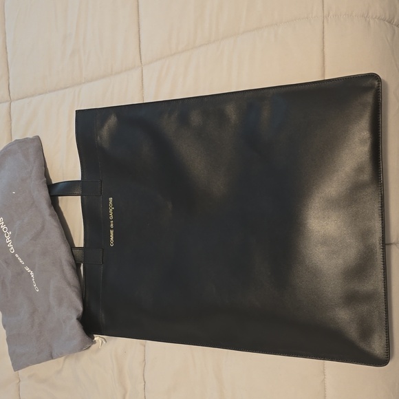 COMME des GARÇON - Picture 2 of 7